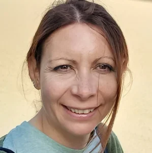 Professor Anita pacholik