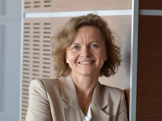 Professor Aleksandra Derra